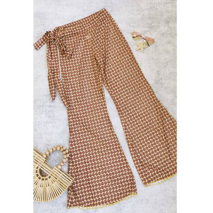 Triangle Cover-Up Set