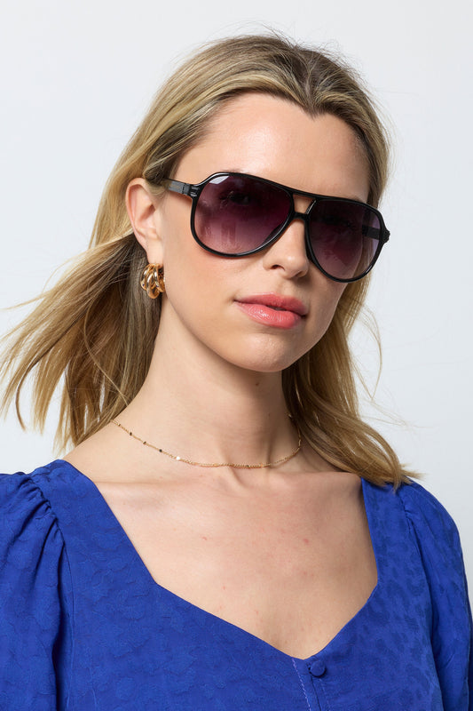 Black Aviator Style Sunglasses