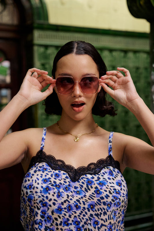 Margot Blush '70s Sunglasses